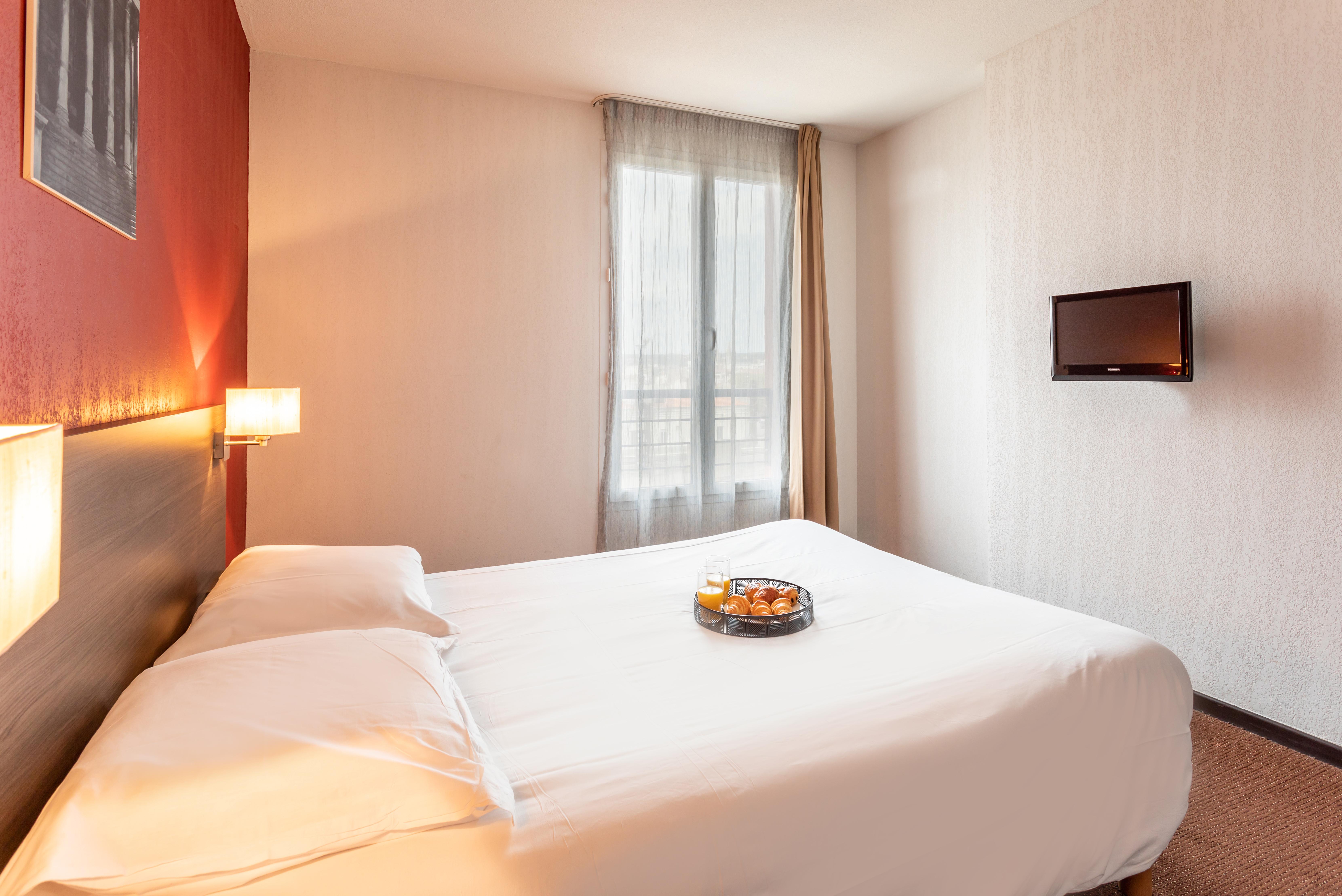 Comfort Aparthotel Nimes Centre Buitenkant foto