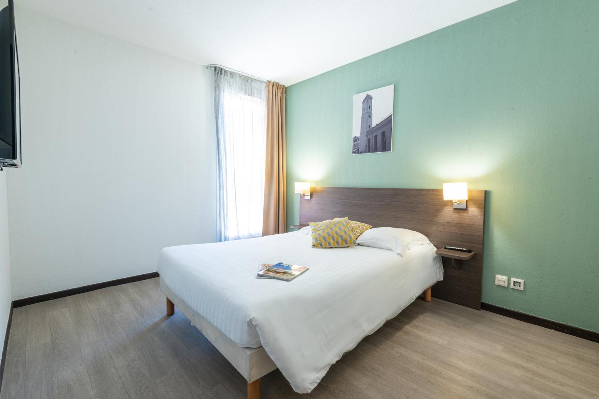 Comfort Aparthotel Nimes Centre Buitenkant foto