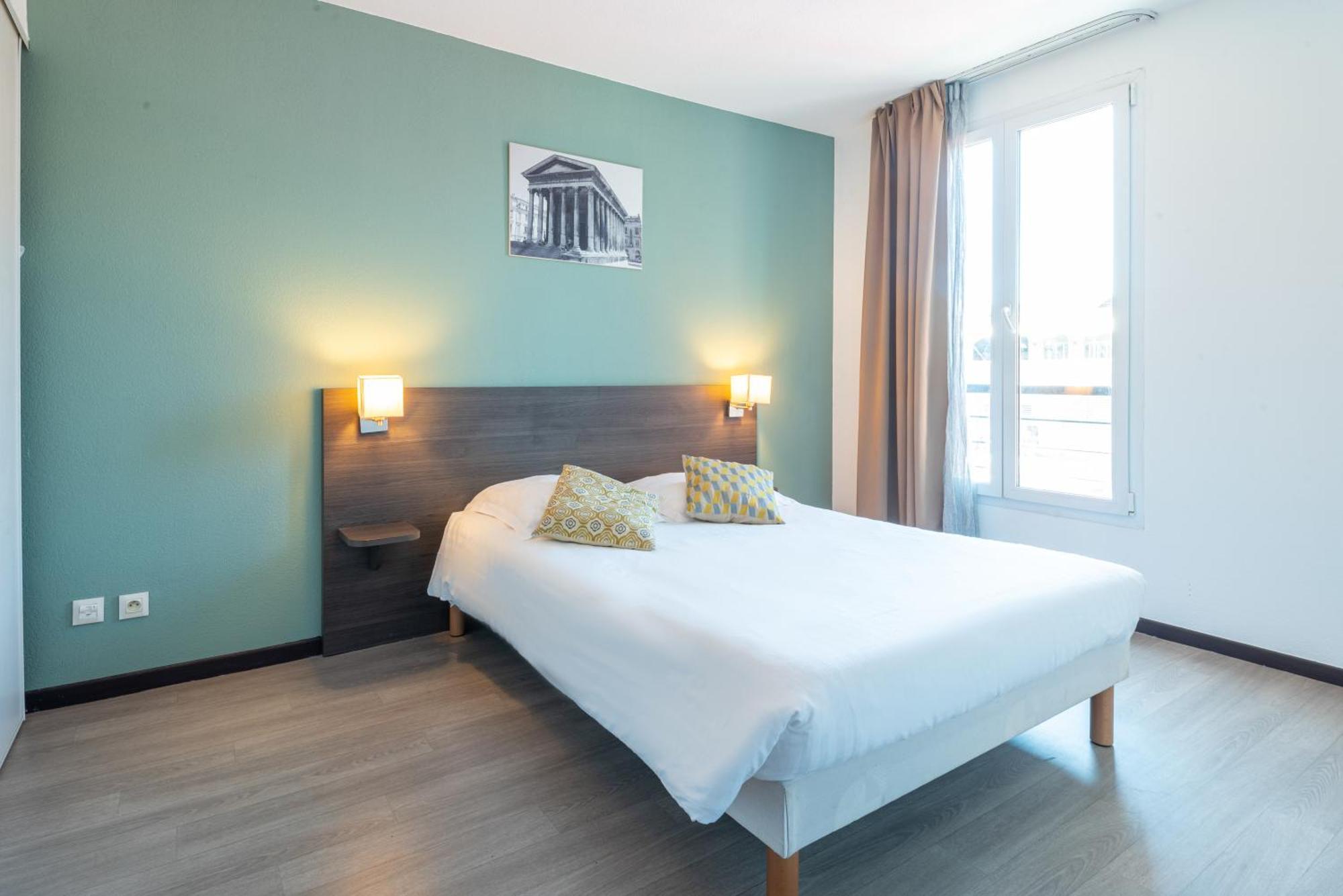 Comfort Aparthotel Nimes Centre Buitenkant foto