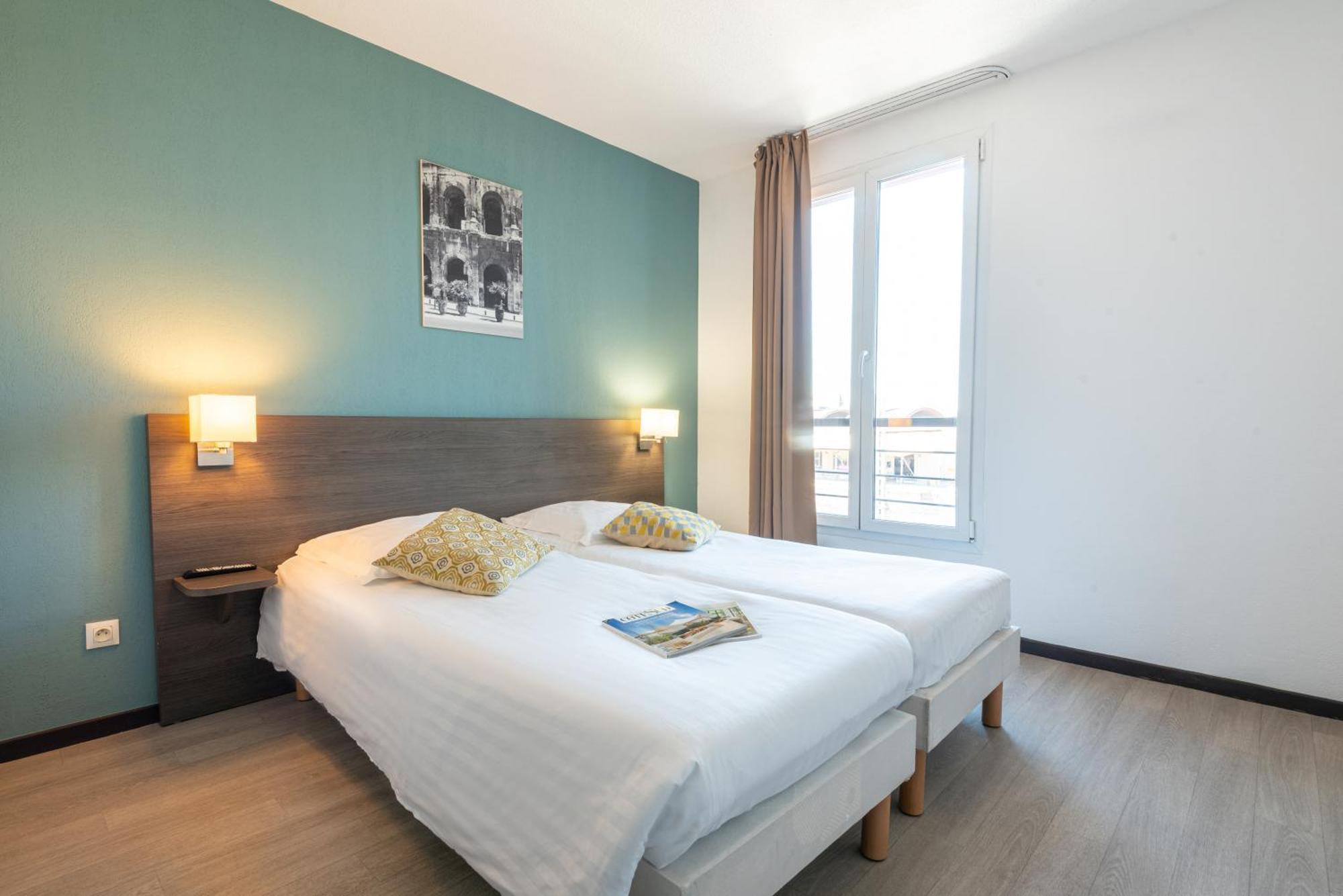 Comfort Aparthotel Nimes Centre Buitenkant foto