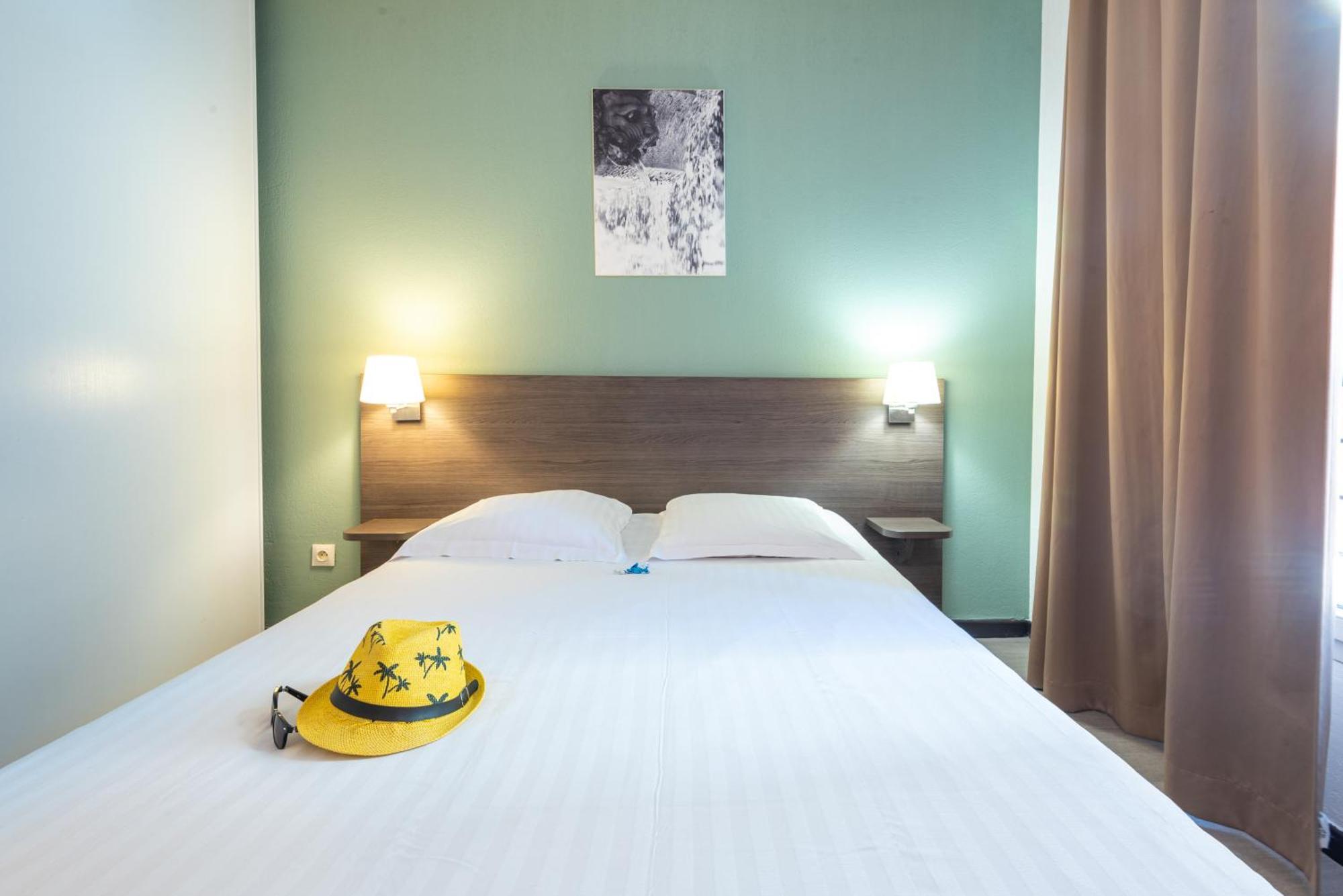 Comfort Aparthotel Nimes Centre Buitenkant foto
