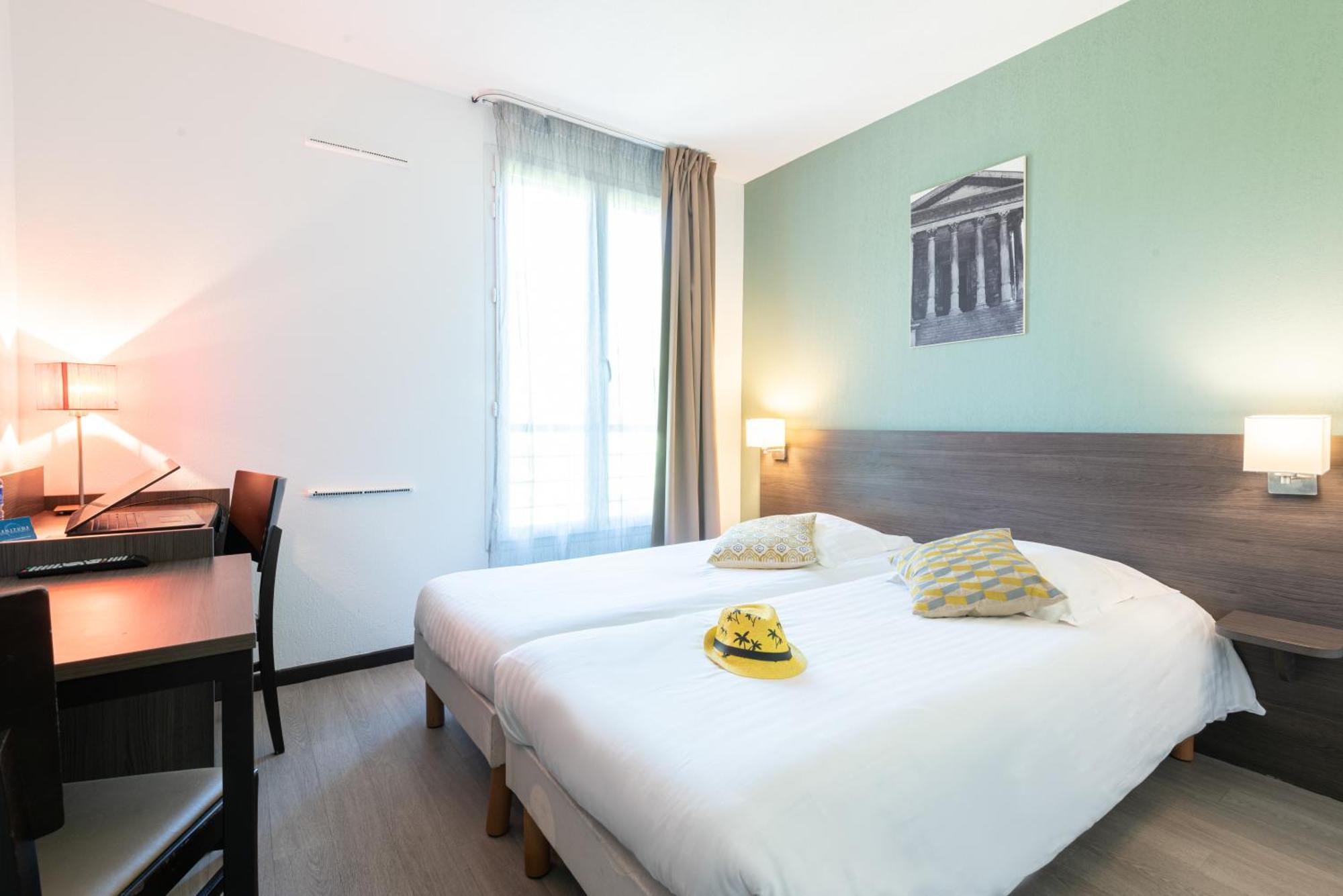 Comfort Aparthotel Nimes Centre Buitenkant foto