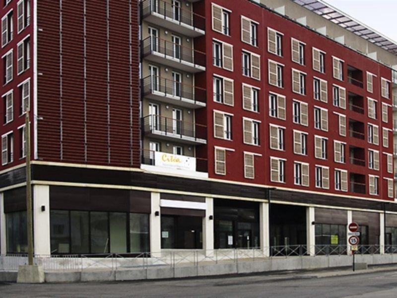 Comfort Aparthotel Nimes Centre Buitenkant foto