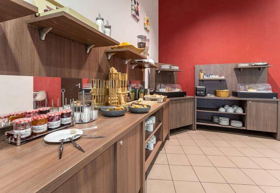 Comfort Aparthotel Nimes Centre Restaurant foto